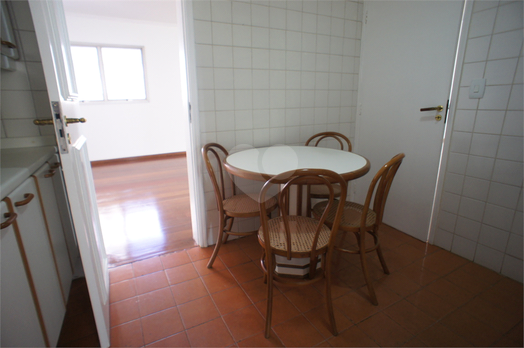 BOULEVARD ILLE DE LA CITE