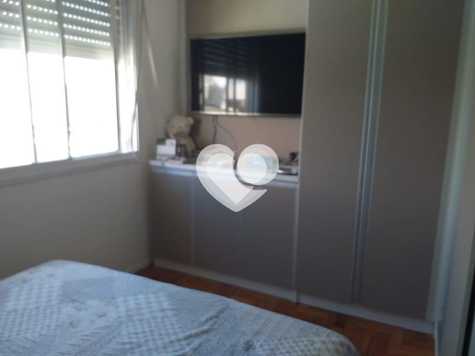 Ponto de Taxi Alvaro Alvim