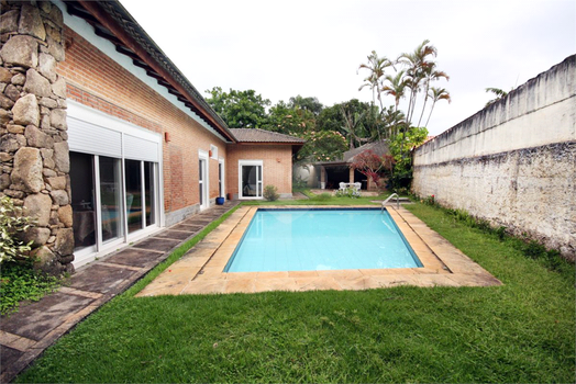 Venda Casa térrea São Paulo Interlagos 1