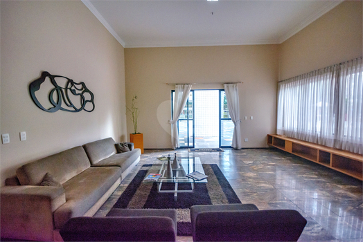 Condomínio Edifício Adhara