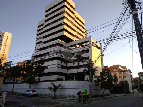 Condomínio Safira