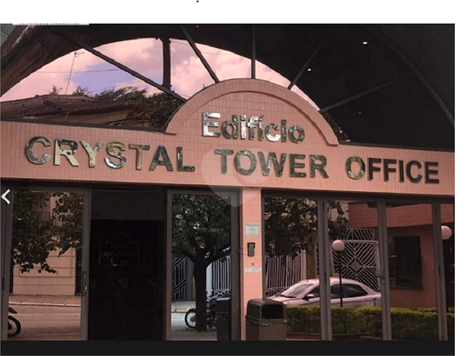 EDIFICIO CRYSTAL TOWER OFFICE