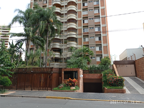  Condomínio Edifício Itamambuca 