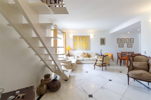 MAISON JUSTINE