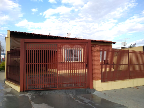 Venda Casa térrea Araraquara Jardim Roberto Selmi Dei 1