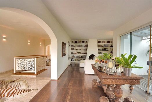 WILTON PAES DE ALMEIDA