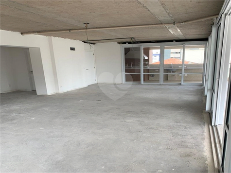 Edifício Saint Regis