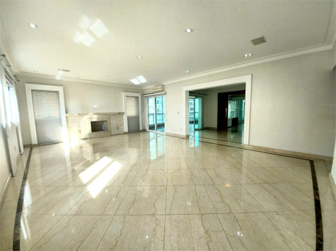 TERRAÇOS ITAPETI