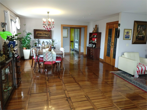 MAISON ROCHELE