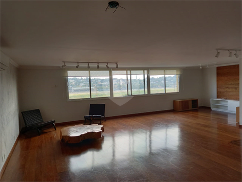 Condomínio Pinheiros