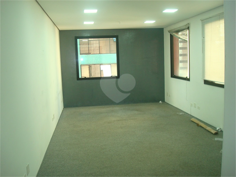 Trade Tower Service & Business
