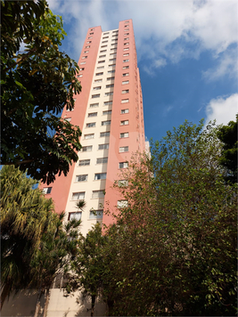 QUEEN PLAZA