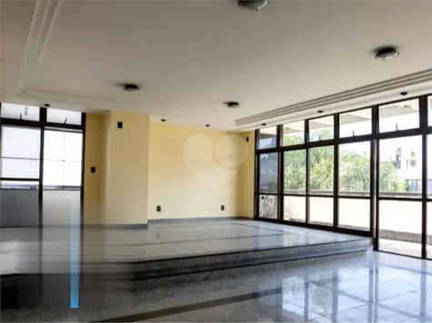 Condominio do Edificio Arpoador