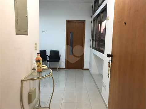 R.C MENDES TRADE CENTER