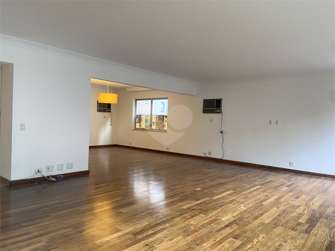 Edificio Queen Anne Boleyn