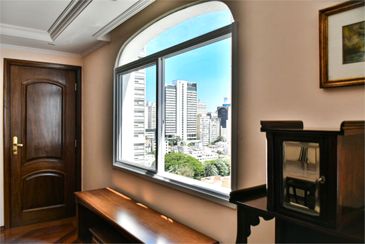 PICCADILY E TRAFALGAR