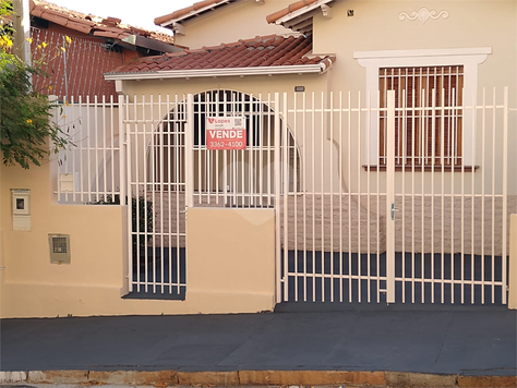 Venda Casa térrea São Carlos Centro 1