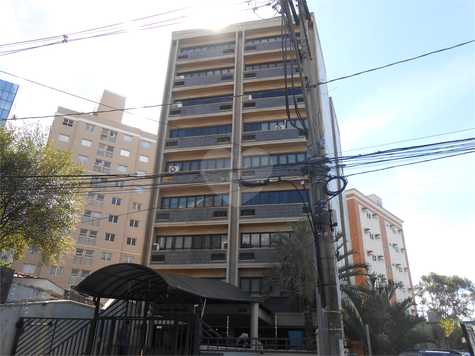 Edifício Center Clinicas