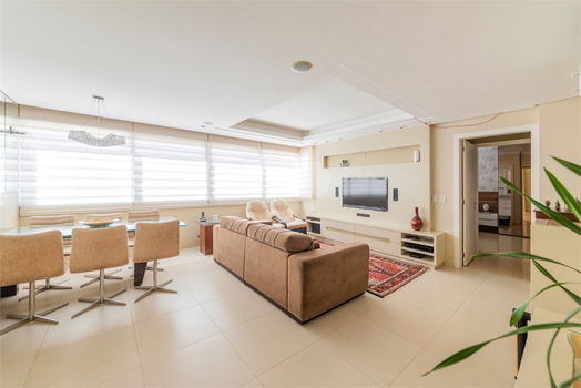 Ventura Residence