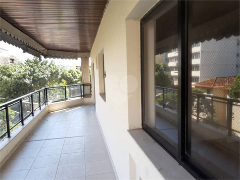 Edifício "DOS PIRINEUS"