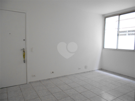 Condomínio Edifício Pinheiros