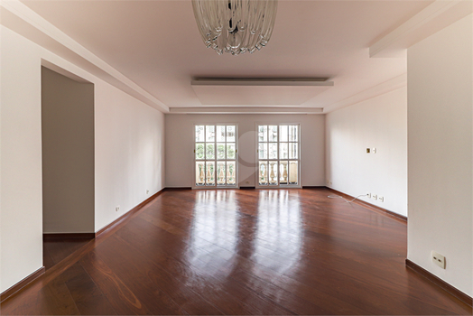 MANSÃO DEBRET