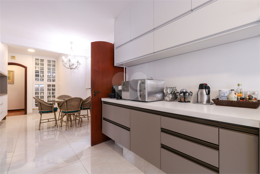 MANSÃO DAS AZALÉIAS