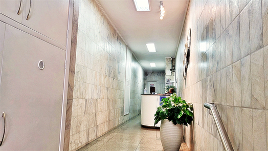 RUA LÍBERO BADARÓ,488