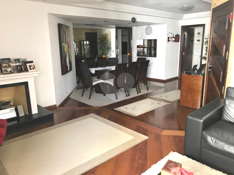 Edifício Versailles