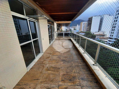 Condominio do Edificio Adriana
