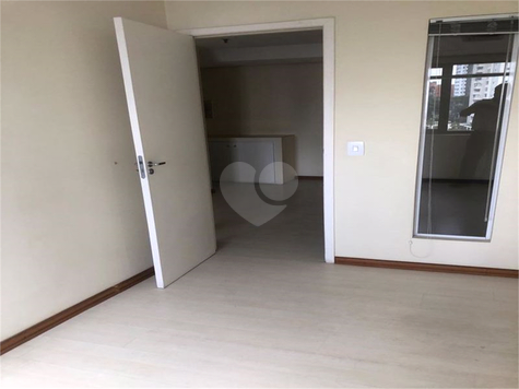 RUA MAESTRO CARDIM,354