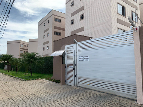 Condominio João de Toledo Lara