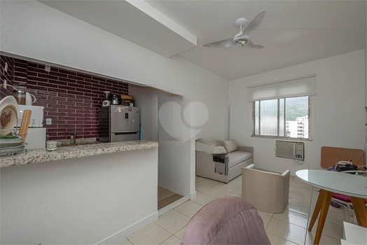 Edifício Comendador Casemiro Costa