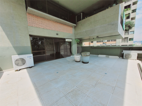 Edificio Phanton