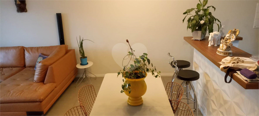 Condominio Anália Franco