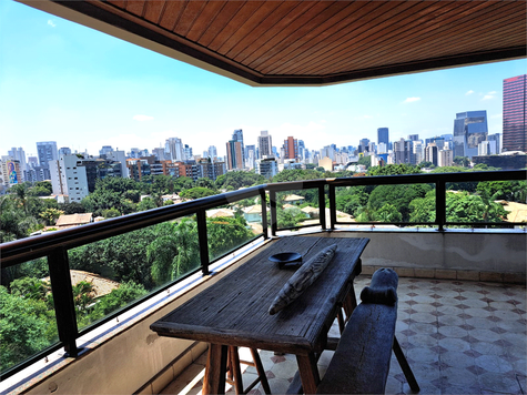 MORADA DOS PINHEIROS