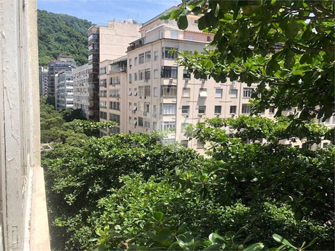   Condomínio  do Edifício Verde Mar