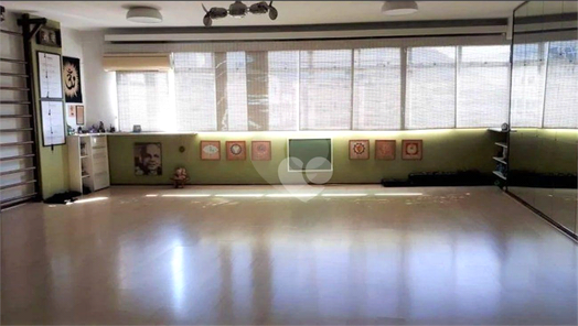 Condomínio do Edificio Comercial Brasil Estados Unidos