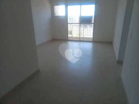 Edifício "CHATEAU CHENONCEAUX"