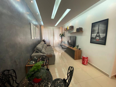 Condomínio Edifício Safira