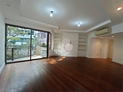 Condominio do Edificio Pequeno Príncipe