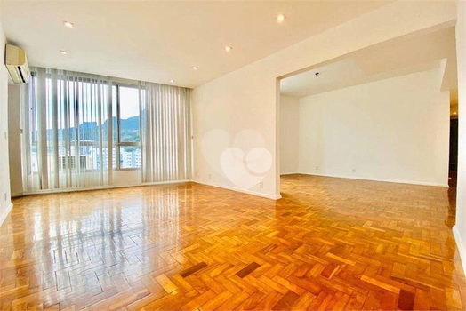 Condomínio do Edifício Charles Chaplin