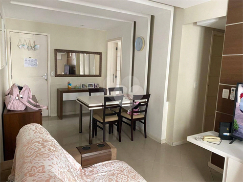 Condomínio do Edifício Residencial Maurício de Souza