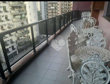 CONDOMÍNIO  PORTO SEGURO
