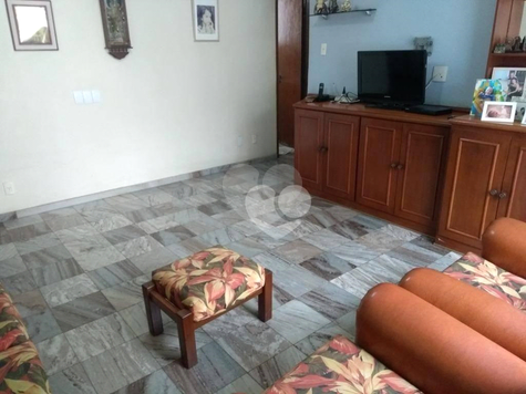 Condomínio do Edifício Amoara