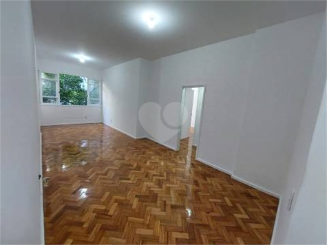 Condomínio Edifício Pena Rei