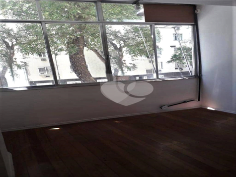Condominio do Edificio Yemanja