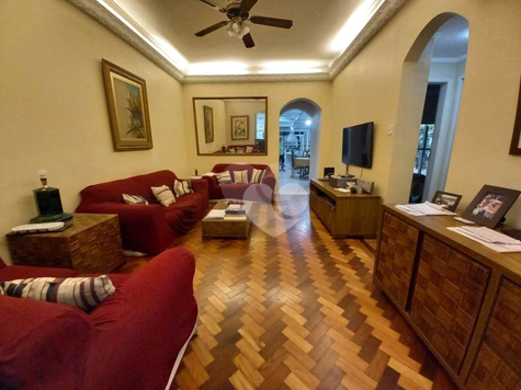 Condomínio do Edifício Vitória