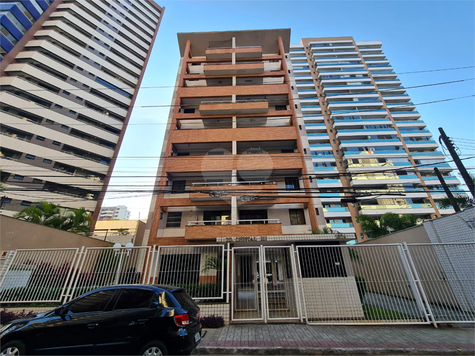 EDIFÍCIO CRISTAL III