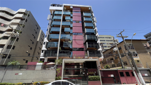 Edficio Delphos